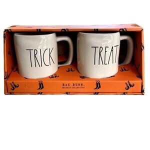 HTF RARE Rae Dunn "TRICK" and "TREAT" Mug Set New Original Packaging HALLOWEEN